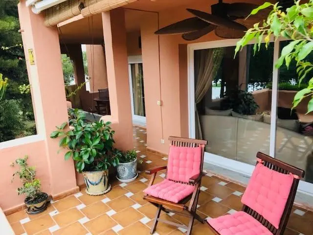 Apartamento en Atalaya-Isdabe, Estepona